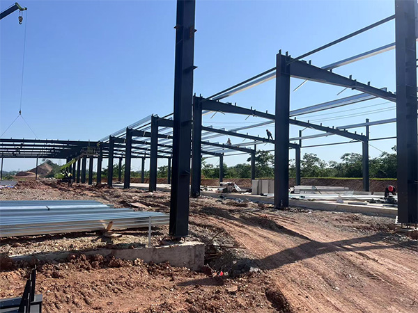 鋼結(jié)構(gòu)廠(chǎng)房 鋼結(jié)構(gòu)廠(chǎng)房